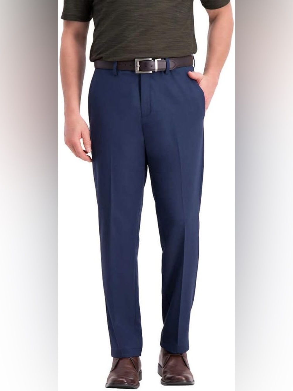 Haggar Men's Super Flex Waistband Performance Pant in Blue.  Size W32/L30.  NWT